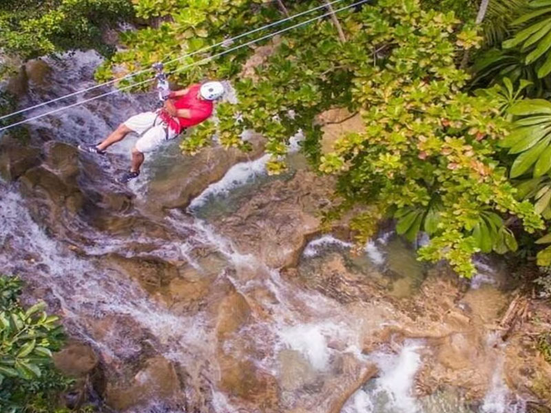 irie-excursions-and-tours-attractions-zipline-over-dunns-river-1